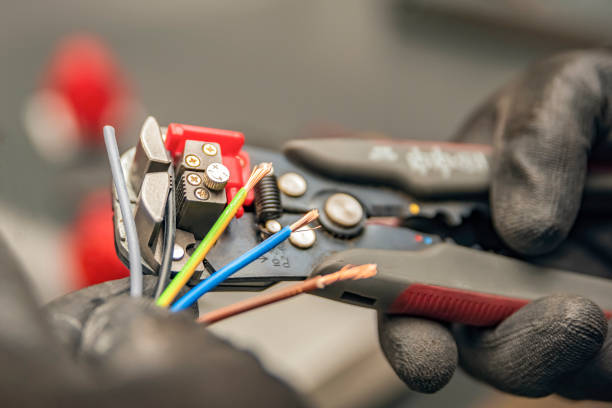 Best Electrical Contractors for Businesses  in Britt, IA