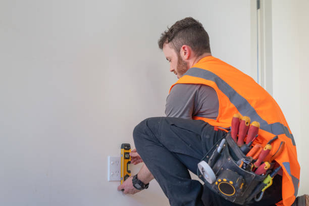 Best 24-Hour Electrician  in Britt, IA